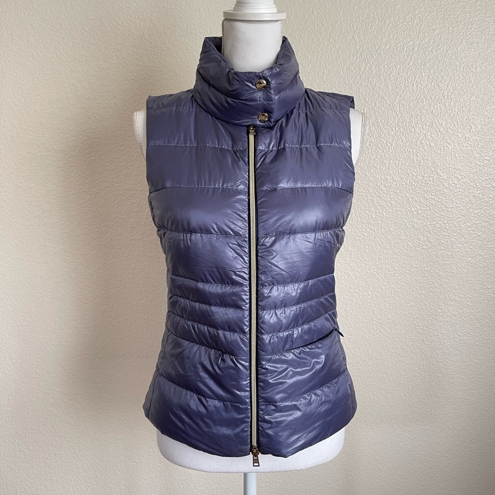 Herno Puffer Vest down jacket Zipper sleeve less mock neck buttons pockets